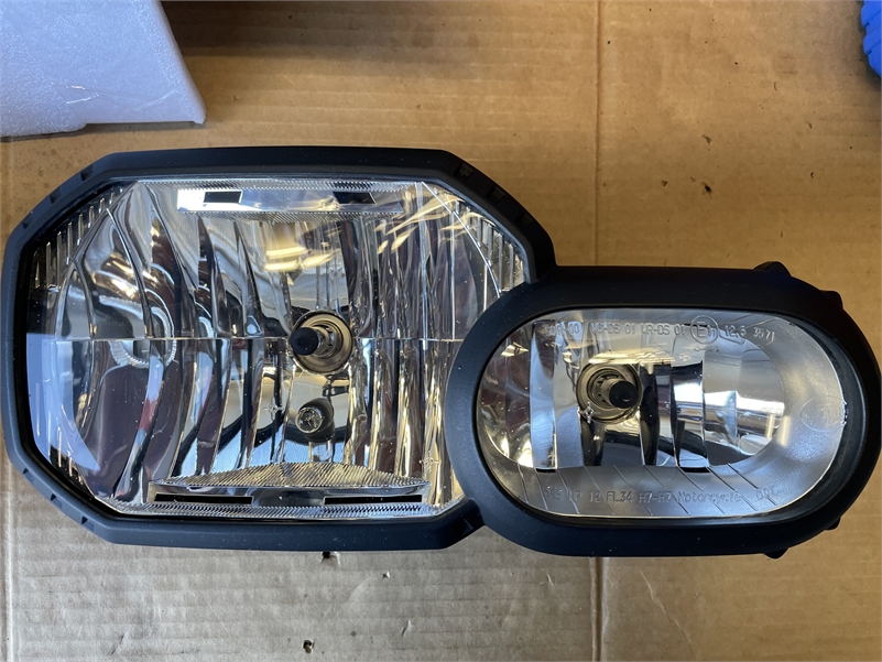 BMW F700/800 GS OEM Headlight Assembly complete Hella latest model, part number: 63 12 8 543 114